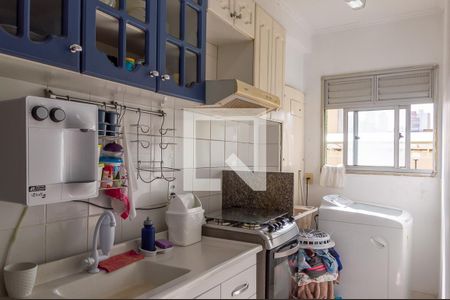 Apartamento à venda com 56m², 2 quartos e 1 vaga Apartamento à venda com 56m², 2 quartos e 1 vagaCozinha e Área de Serviço