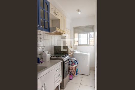 Apartamento à venda com 56m², 2 quartos e 1 vaga Apartamento à venda com 56m², 2 quartos e 1 vagaCozinha e Área de Serviço