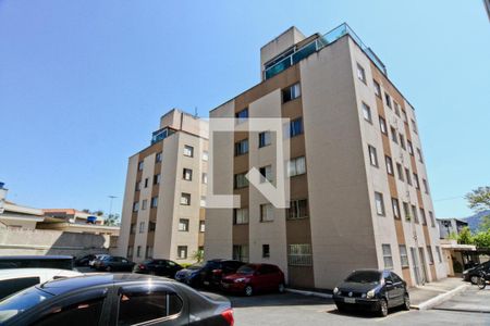 Apartamento para alugar com 57m², 3 quartos e 1 vagaFachada
