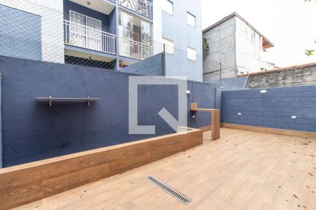 Quintal de apartamento para alugar com 2 quartos, 80m² em Jardim Central, Cotia