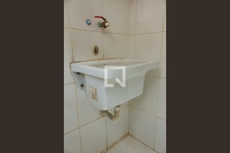 Apartamento para alugar com 80m², 2 quartos e 1 vagaÁrea de Serviço