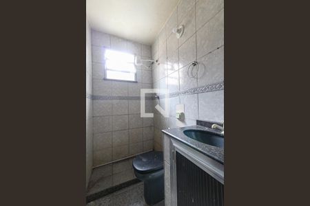 Banheiro de casa para alugar com 1 quarto, 50m² em Inhaúma, Rio de Janeiro