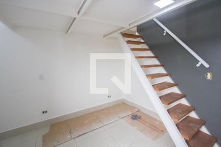 Sala de apartamento para alugar com 1 quarto, 38m² em Parque Maria Helena, São Paulo