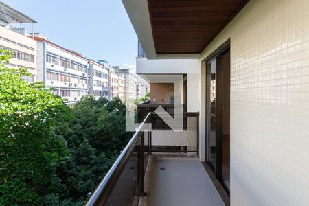 Apartamento para alugar com 100m², 2 quartos e 1 vagaVaranda 