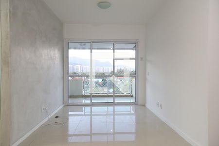 Sala de apartamento para alugar com 2 quartos, 73m² em Barra da Tijuca, Rio de Janeiro
