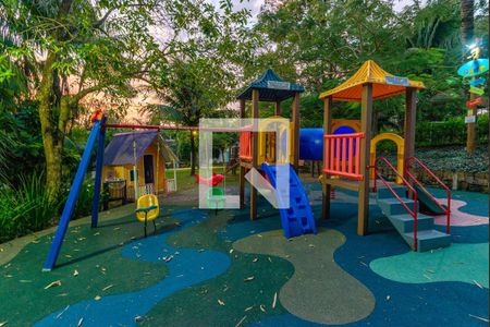 Casa de condomínio à venda com 269m², 4 quartos e 2 vagasPlayground