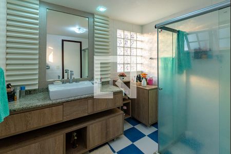 Casa de condomínio à venda com 269m², 4 quartos e 2 vagasBanheiro da Suíte 1