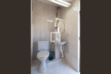 Casa à venda com 187m², 3 quartos e 3 vagasBanheiro de Serviço