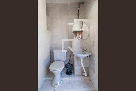 Casa à venda com 187m², 3 quartos e 3 vagasBanheiro de Serviço