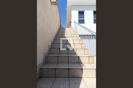 Casa à venda com 187m², 3 quartos e 3 vagasEscada