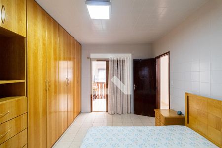 Casa à venda com 187m², 3 quartos e 3 vagasSuíte