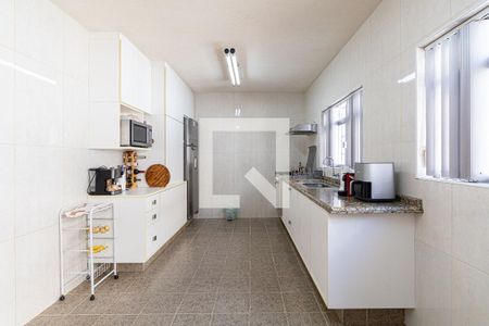 Casa à venda com 187m², 3 quartos e 3 vagasCozinha