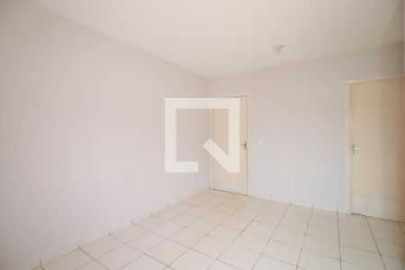 Sala de casa de condomínio para alugar com 2 quartos, 60m² em Setor Orienteville, Goiânia