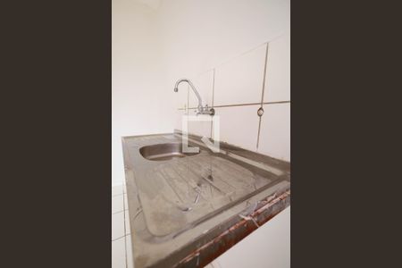 Casa de condomínio para alugar com 60m², 2 quartos e 2 vagasCozinha