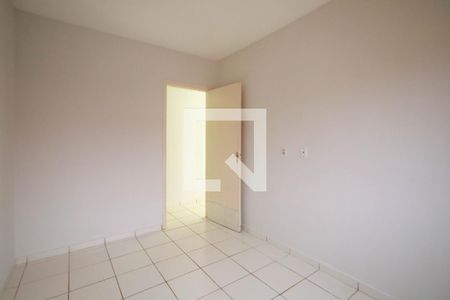 Quarto 1 de casa de condomínio para alugar com 2 quartos, 60m² em Setor Orienteville, Goiânia