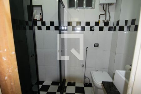 Banheiro de apartamento à venda com 1 quarto, 30m² em Copacabana, Rio de Janeiro