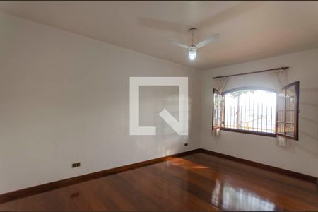 Casa à venda com 210m², 3 quartos e 2 vagasQuarto 1