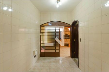 Casa à venda com 210m², 3 quartos e 2 vagasÁrea de Serviço