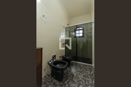 Casa à venda com 210m², 3 quartos e 2 vagasBanheiro