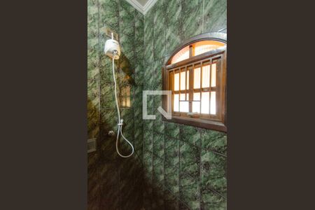 Casa à venda com 210m², 3 quartos e 2 vagasBanheiro Suíte