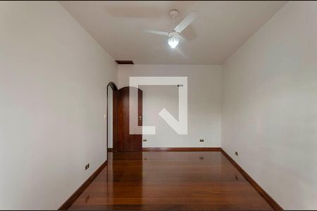 Casa à venda com 210m², 3 quartos e 2 vagasQuarto 1