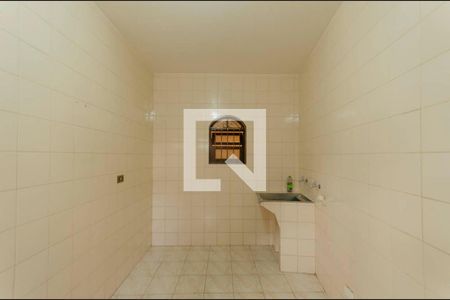 Casa à venda com 210m², 3 quartos e 2 vagasÁrea de Serviço