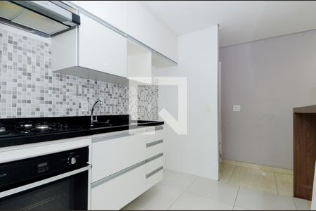 Apartamento para alugar com 58m², 2 quartos e 1 vagaCozinha