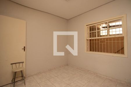 Casa à venda com 180m², 2 quartos e 2 vagasQuarto 2