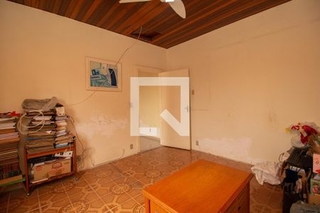 Casa à venda com 180m², 2 quartos e 2 vagasQuarto - Casa 2