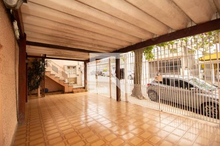 Casa à venda com 180m², 2 quartos e 2 vagasGaragem