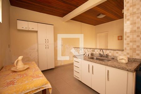 Casa à venda com 180m², 2 quartos e 2 vagasCozinha - Casa 2