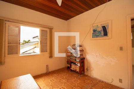 Casa à venda com 180m², 2 quartos e 2 vagasQuarto - Casa 2