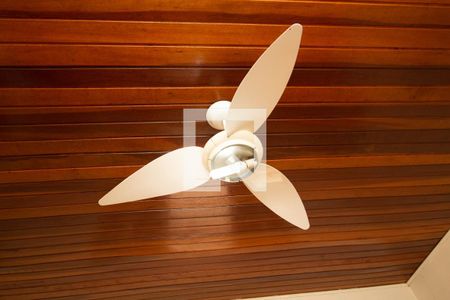 Casa à venda com 180m², 2 quartos e 2 vagasQuarto - Casa 2