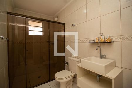 Casa à venda com 180m², 2 quartos e 2 vagasBanheiro - Casa 2