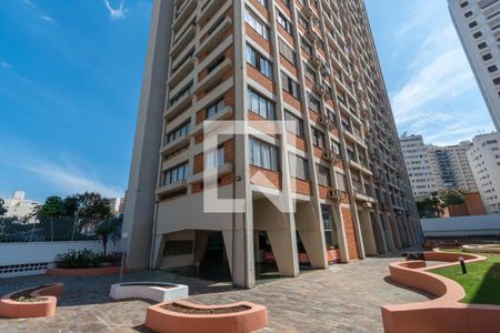 Apartamento para alugar com 48m², 1 quarto e 1 vagaFachada