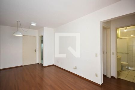 Sala de apartamento para alugar com 2 quartos, 55m² em Jardim Monte Alegre, Taboão da Serra