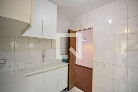 Apartamento para alugar com 55m², 2 quartos e 1 vaga Apartamento para alugar com 55m², 2 quartos e 1 vagaCozinha