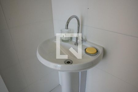 Apartamento para alugar com 31m², 1 quarto e sem vaga Apartamento para alugar com 31m², 1 quarto e sem vagaBanheiro