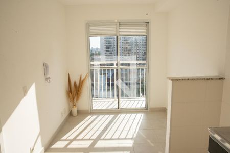 Apartamento para alugar com 31m², 1 quarto e sem vaga Apartamento para alugar com 31m², 1 quarto e sem vagaSala/Cozinha