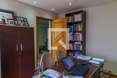 Apartamento à venda com 156m², 3 quartos e 1 vagaEscritório