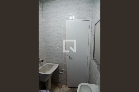 Banheiro de apartamento para alugar com 1 quarto, 30m² em Copacabana, Rio de Janeiro