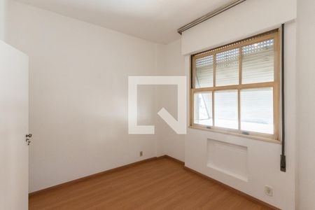 Quarto 1 de apartamento à venda com 2 quartos, 75m² em Tijuca, Rio de Janeiro