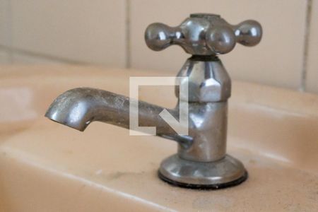 Apartamento para alugar com 60m², 1 quarto e sem vagaBanheiro - Torneira