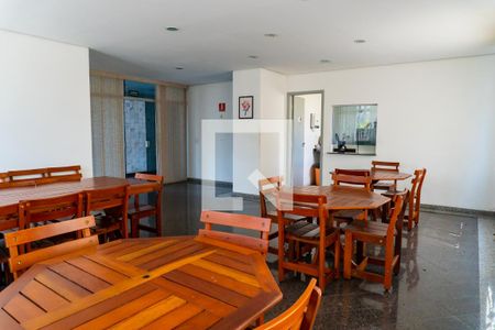 Apartamento para alugar com 60m², 1 quarto e sem vagaÁrea comum - Salão de festas