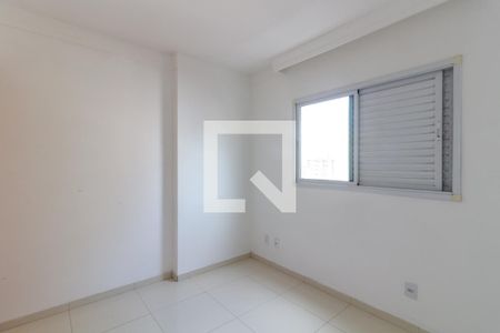 Quarto de apartamento para alugar com 2 quartos, 119m² em Guilhermina, Praia Grande
