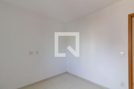 Quarto de apartamento para alugar com 2 quartos, 119m² em Guilhermina, Praia Grande