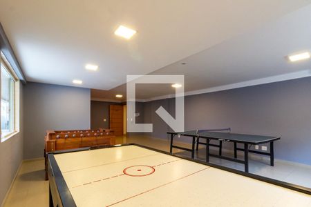 Apartamento para alugar com 119m², 2 quartos e 1 vaga Apartamento para alugar com 119m², 2 quartos e 1 vagaÁrea comum - salão de jogos infantil