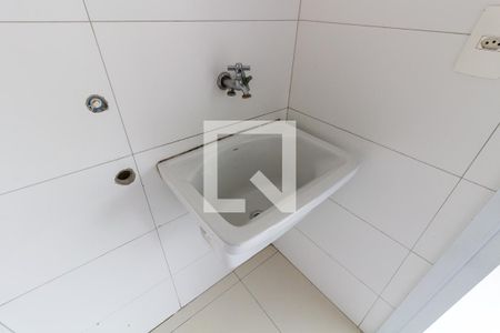 Detalhe da área de serviço de apartamento para alugar com 2 quartos, 119m² em Guilhermina, Praia Grande
