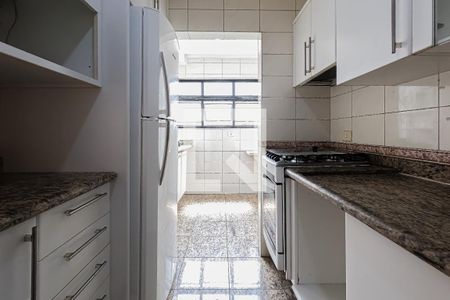 Apartamento à venda com 84m², 2 quartos e 2 vagasCozinha