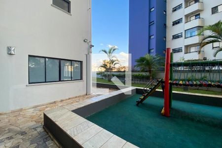 Apartamento à venda com 84m², 2 quartos e 2 vagasÁrea Comum - Playground